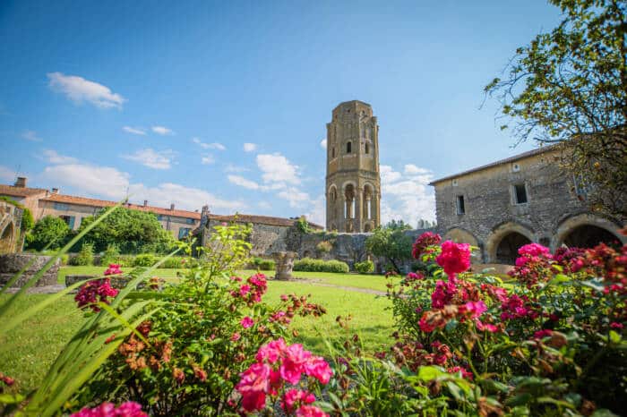 Abbaye de Charroux