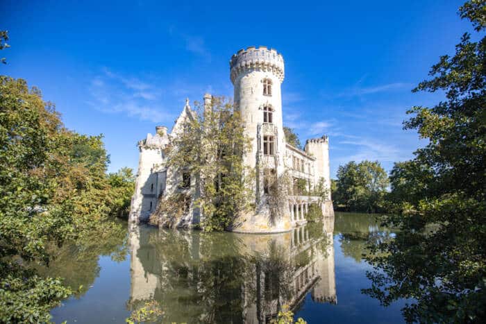 Château de la Mothe-Chandeniers