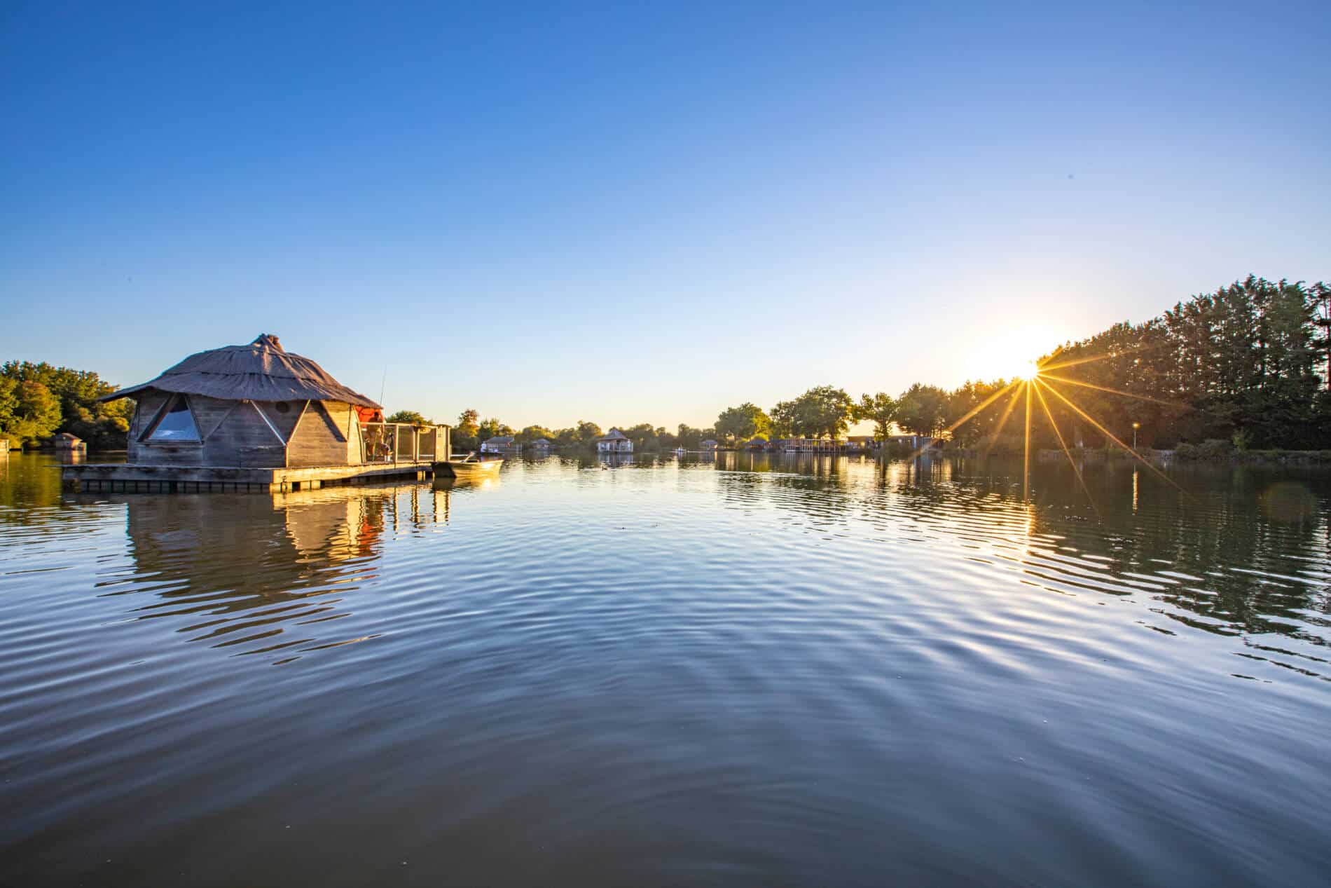 Village Flottant de Pressac