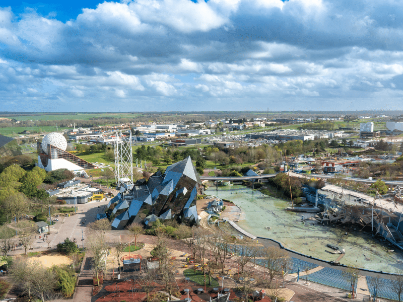 Vue aérienne du Parc du Futuroscope